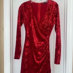 Red velvet fitted low cut dress. Gianni Bini. Size Small.